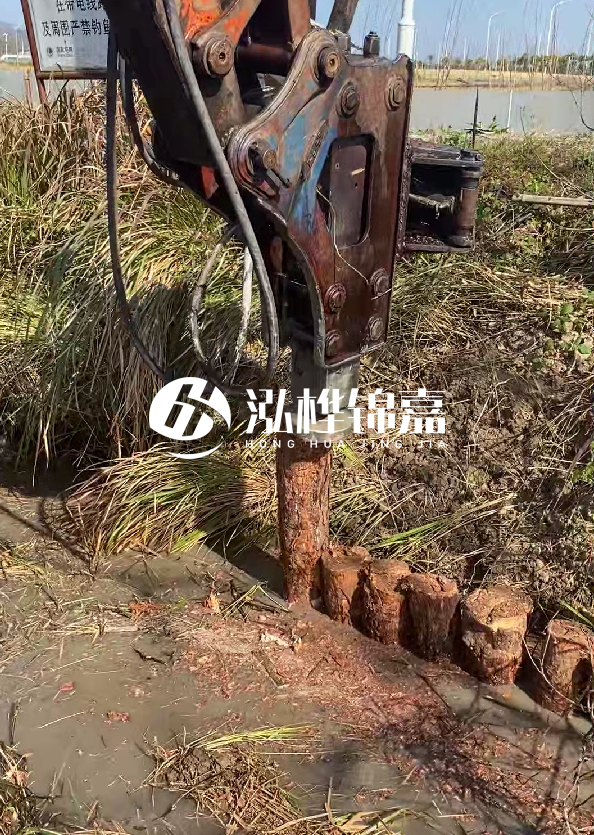 松木樁施工雙排支護(hù)樁和單排支護(hù)樁的區(qū)別？什么時(shí)候采用雙排？